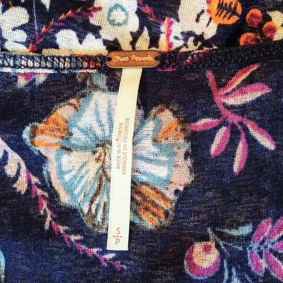 Free People Isabelle Tunic Top Floral Boho Small - Picture 7 of 8